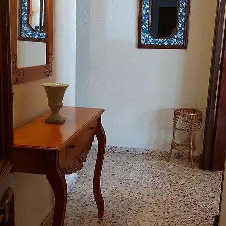 Espacioso Con Vistas Al Mar *